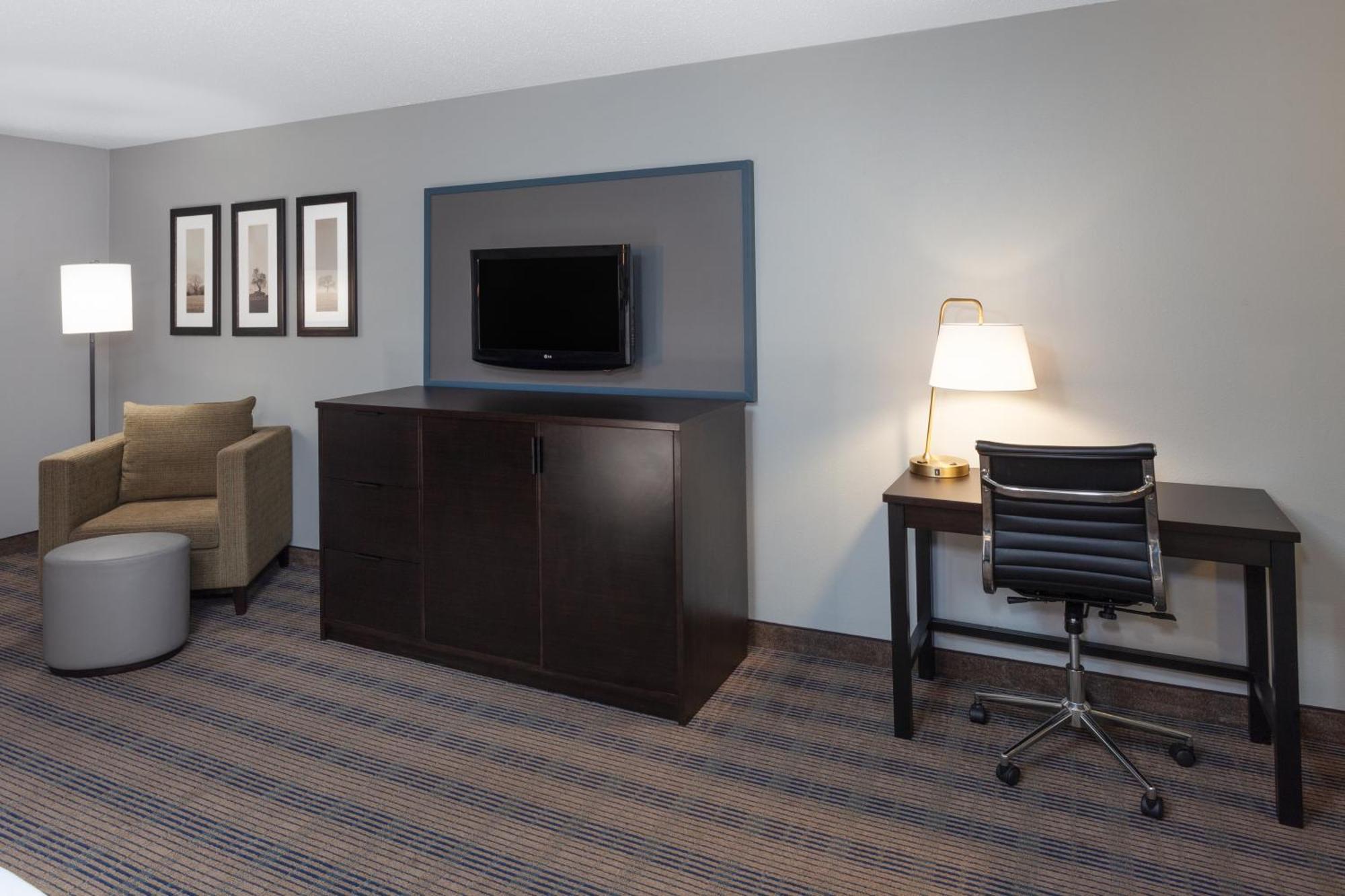 Americinn By Wyndham Peoria Exterior photo